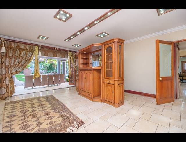 5 BEDROOM HOUSE FOR SALE IN HURLINGHAM MANOR